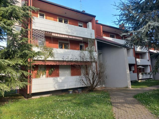 Appartamento in vendita di 200 m² in Via Moimacco, 19