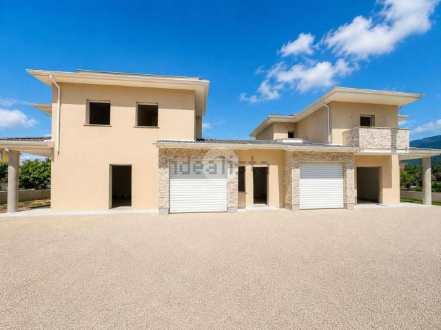 Appartamento in vendita di 200 m² in Via Monachelle, 11