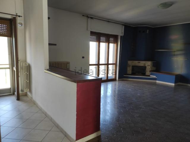 Appartamento in vendita di 200 m² in Via Madonna degli Angeli