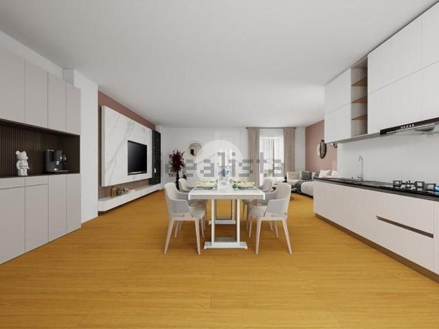 Appartamento in vendita di 200 m² in Via Mar Ionio