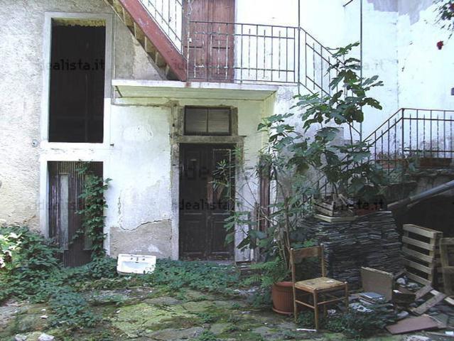 Appartamento in vendita di 200 m² in Via Milano, 8