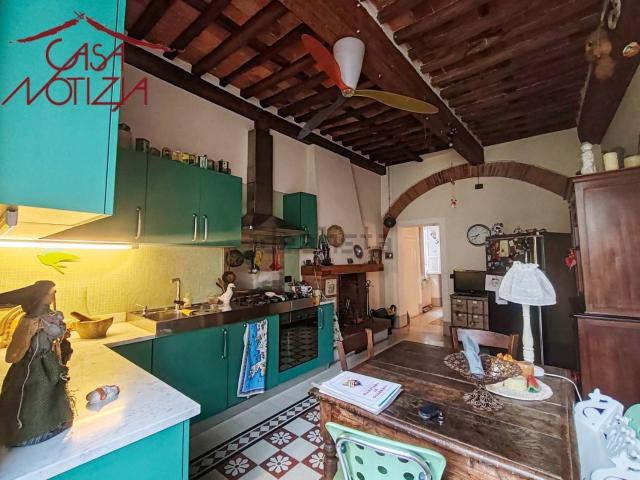 Appartamento in vendita di 200 m² in Via San Nicolao