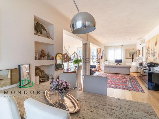 Appartamento in vendita di 200 m² in Via San Donato, 70