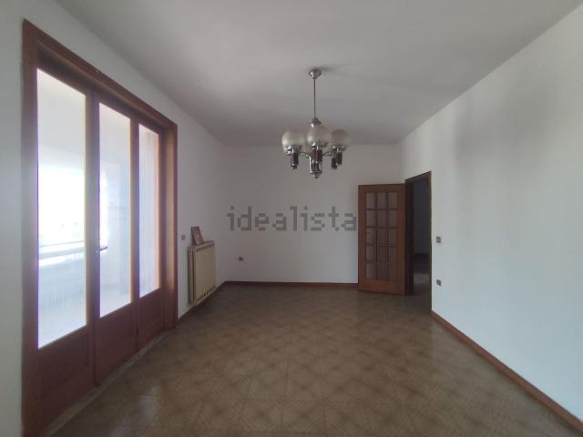 Appartamento in vendita di 200 m² in Via Santa Croce, 124