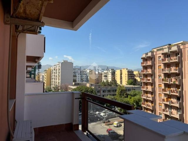 Appartamento in vendita di 200 m² in Via Serradifalco, 127