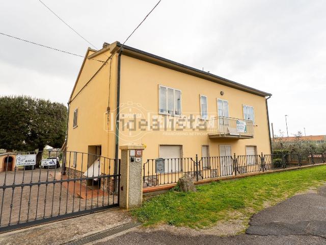 Appartamento in vendita di 200 m² in Via Suveretana, 30