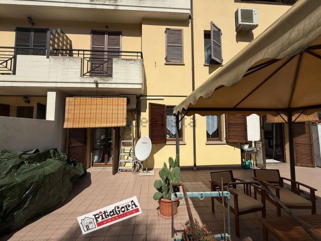 Appartamento in vendita di 200 m² in Via P. Fastiggi
