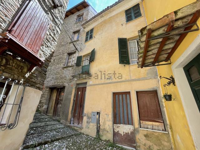 Appartamento in vendita di 200 m² in Via P.L. Callegaris