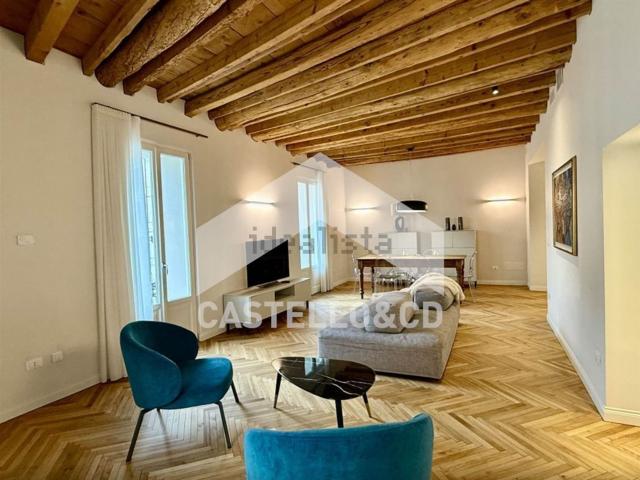 Appartamento in vendita di 200 m² in Via Porto Vecchio, 22