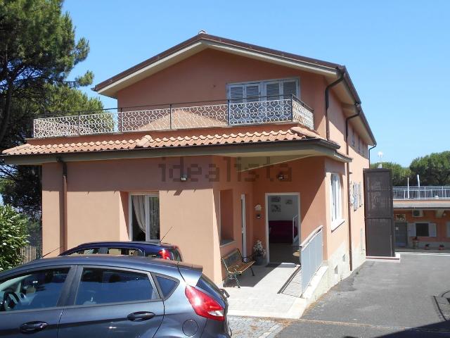 Appartamento in vendita di 200 m² in Via Palocci, 3