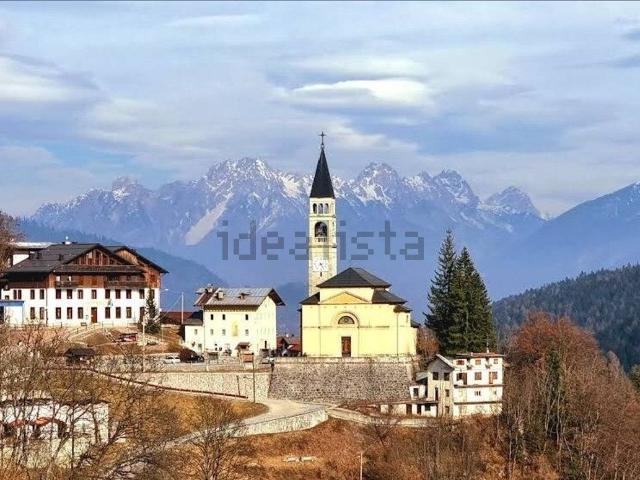 Appartamento in vendita di 200 m² in Via Pianezze