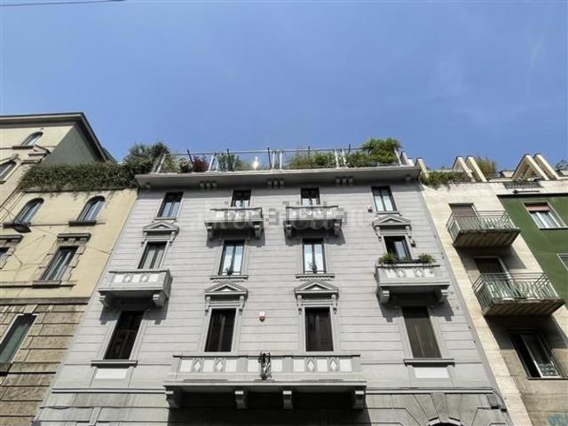 Appartamento in vendita di 200 m² in Via Pietro Moscati