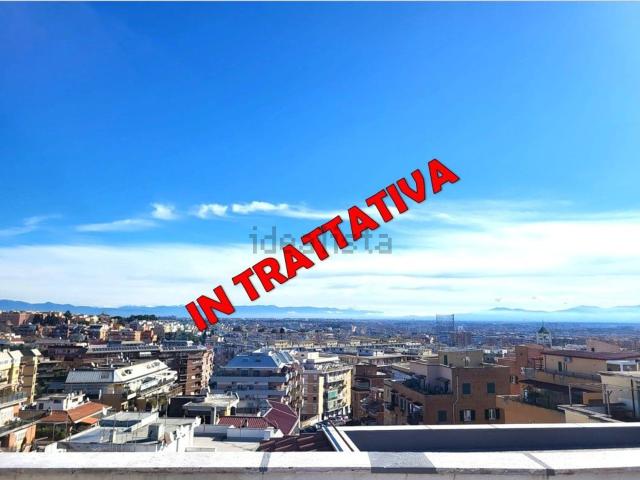Appartamento in vendita di 200 m² in Via Pietro Cartoni