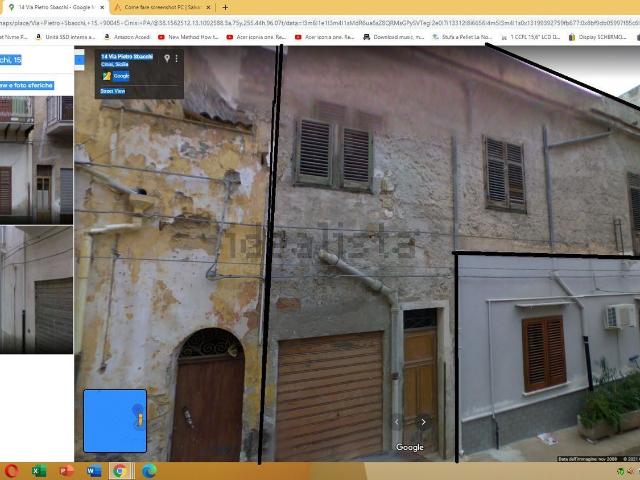 Appartamento in vendita di 200 m² in Via Pietro Sbacchi, 15