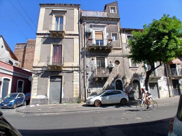 Appartamento in vendita di 200 m² in Via Plebiscito