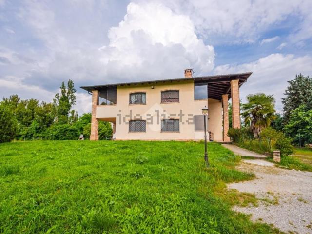 Appartamento in vendita di 200 m² in Via Prati, 24