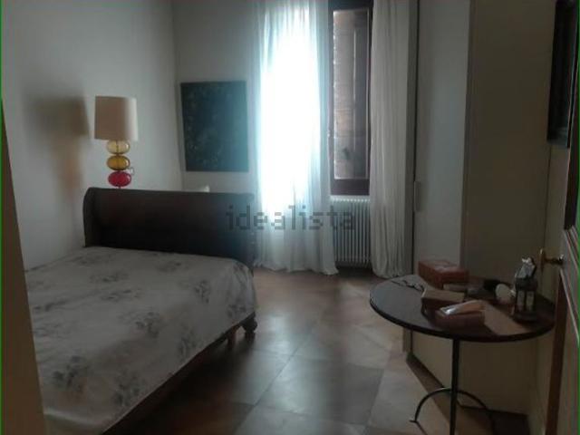 Appartamento in vendita di 200 m² in Via Roma