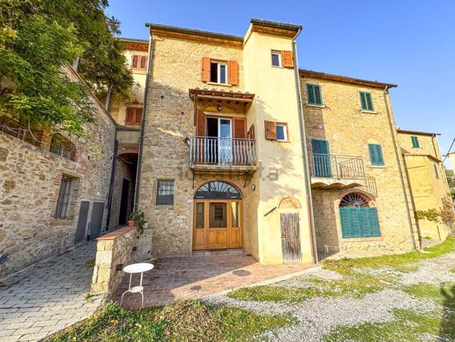 Appartamento in vendita di 200 m² in Via Roma