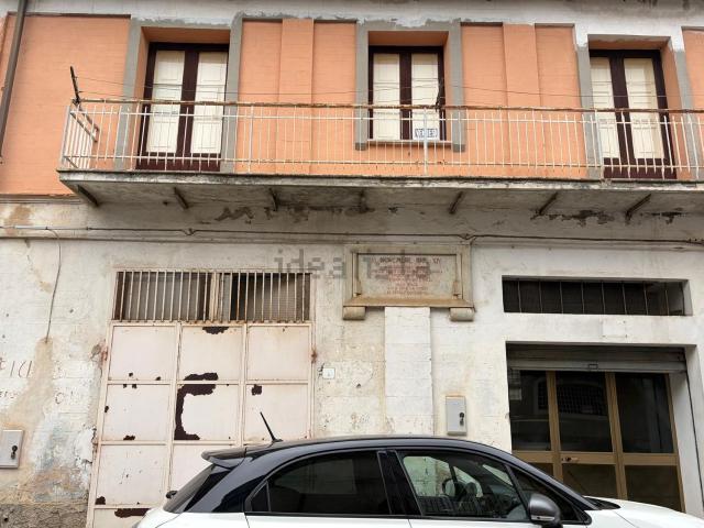 Appartamento in vendita di 200 m² in Via Roma