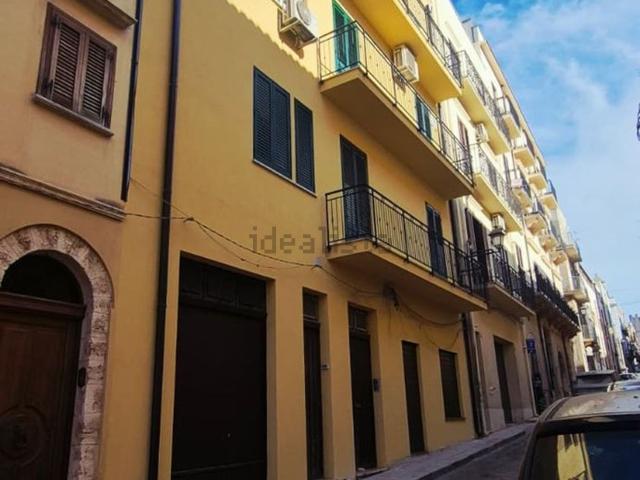Appartamento in vendita di 200 m² in Via Rossotti