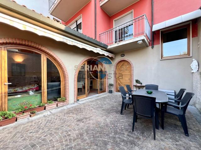 Appartamento in vendita di 200 m² in Via Raffaello Carrara