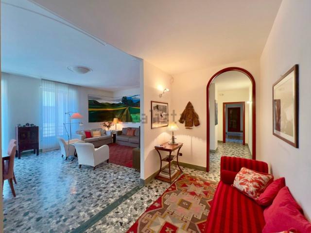 Appartamento in vendita di 200 m² in Via Trotti, 42