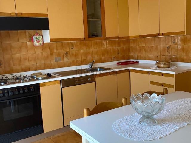 Appartamento in vendita di 200 m² in Via Udine