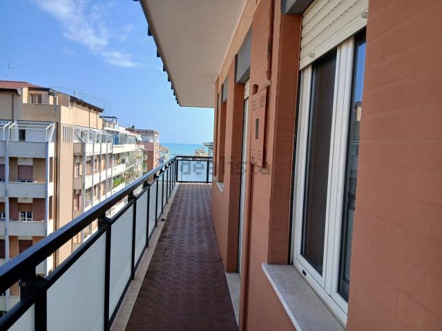 Appartamento in vendita di 200 m² in Via Venezia
