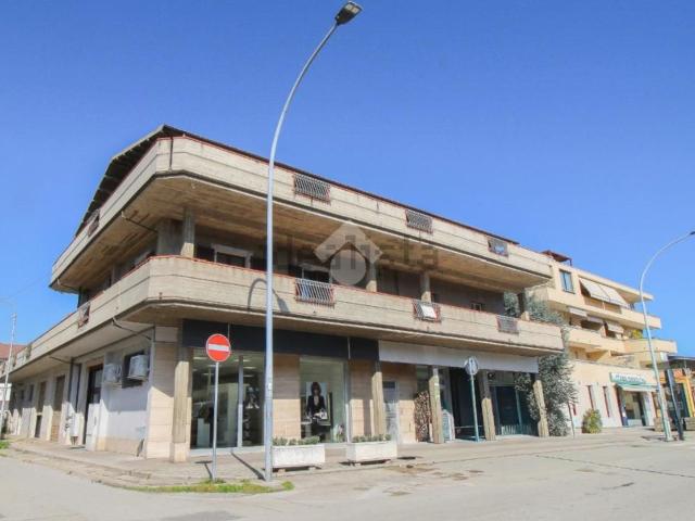 Appartamento in vendita di 200 m² in Via Vestina, 22