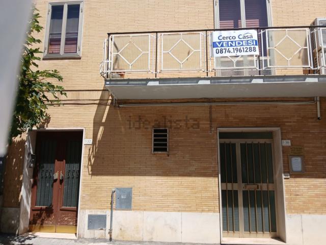 Appartamento in vendita di 200 m² in Via Vittorio Veneto, 30