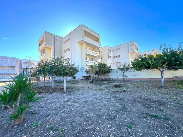 Appartamento in vendita di 200 m² in Viale del Sole, 85