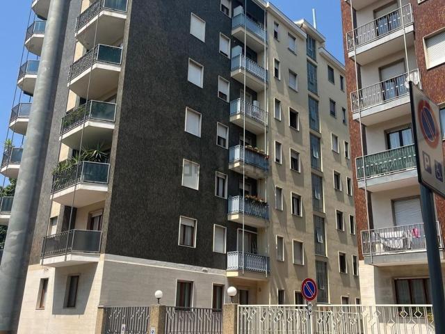 Appartamento in vendita di 200 m² in Viale Duca D&apos Aosta, 16