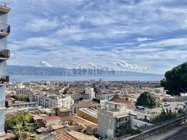Appartamento in vendita di 200 m² in Viale Italia