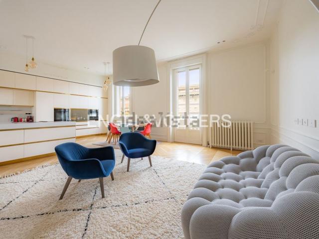 Appartamento in vendita di 200 m² in Viale Luigi Majno, 28