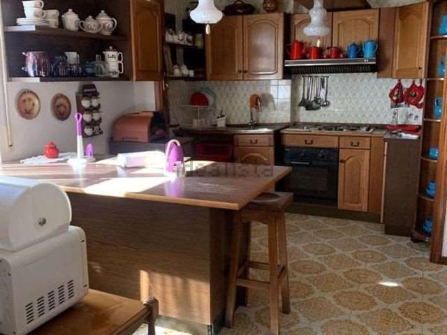 Appartamento in vendita di 200 m² in Viale Padre Nicola Magri, 8