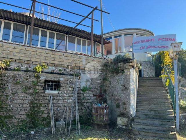 Appartamento in vendita di 200 m² in Largo Orsini
