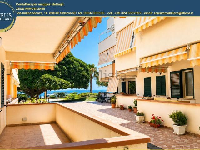 Appartamento in vendita di 200 m² in Lungomare delle Palme, 2