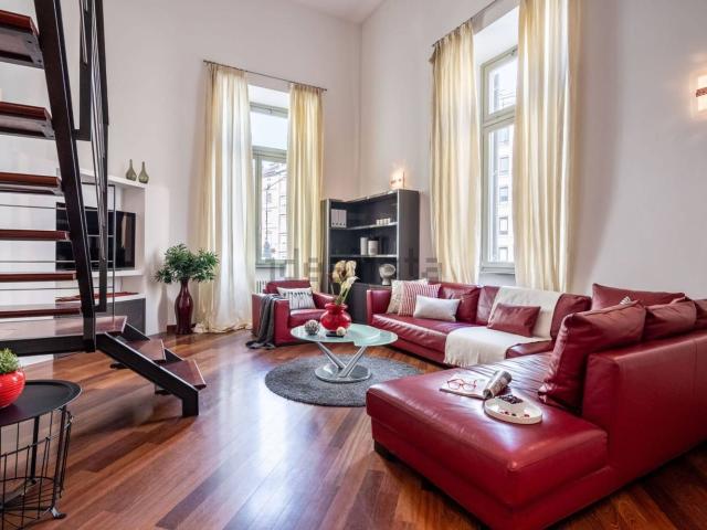 Appartamento in vendita di 200 m² in Piazza Giambattista Bodoni