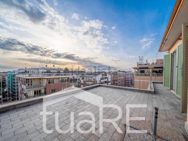 Appartamento in vendita di 200 m² in Piazza dei Giureconsulti