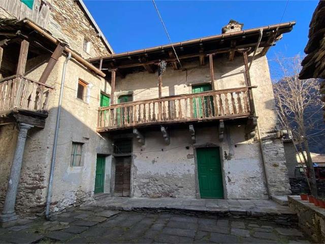 Appartamento in vendita di 200 m² in Piazza San Donnino, 8