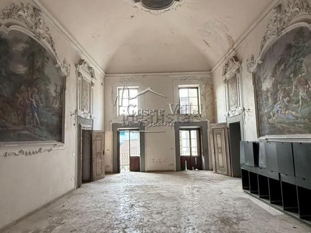 Appartamento in vendita di 200 m² in Piazza San Francesco