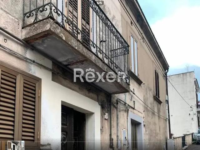 Appartamento in vendita di 200 m² in Salita Girone