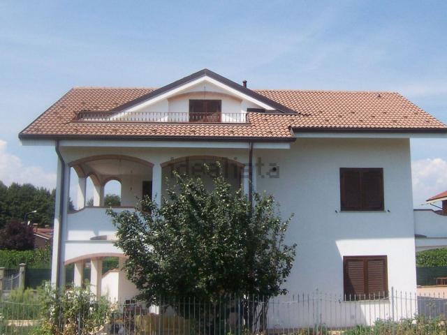 Appartamento in vendita di 200 m² in Strada Stupinigi, 79