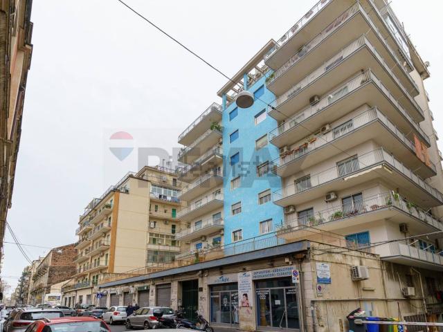 Appartamento in vendita di 201 m² in Via Canfora, 16