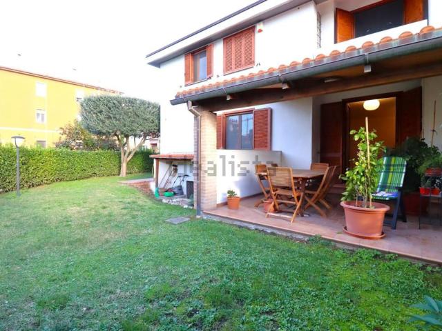 Appartamento in vendita di 201 m² in Via Annamaria Mozzoni