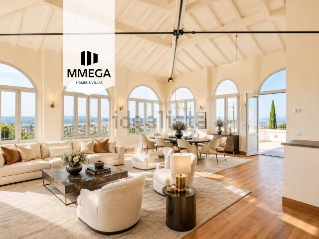 Appartamento in vendita di 201 m² in Via Gabriele D&apos Annunzio, 210