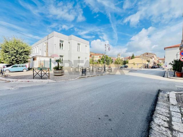 Appartamento in vendita di 201 m² in Via Guglielmo Marconi, 39