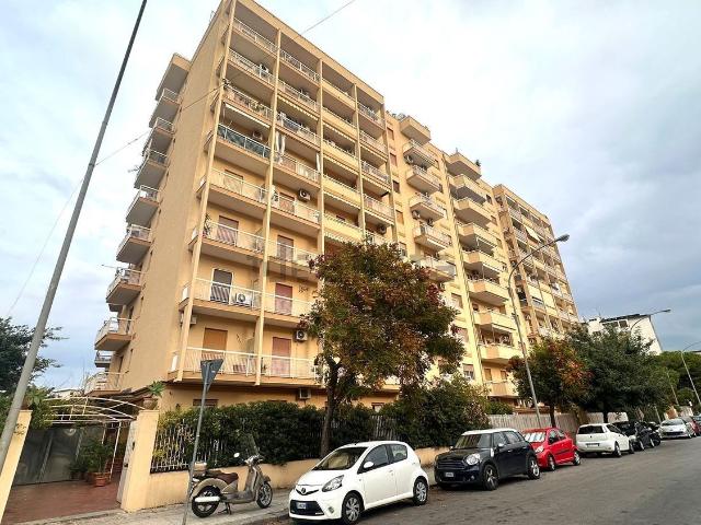 Appartamento in vendita di 201 m² in Via la Valle Raffaele, 2