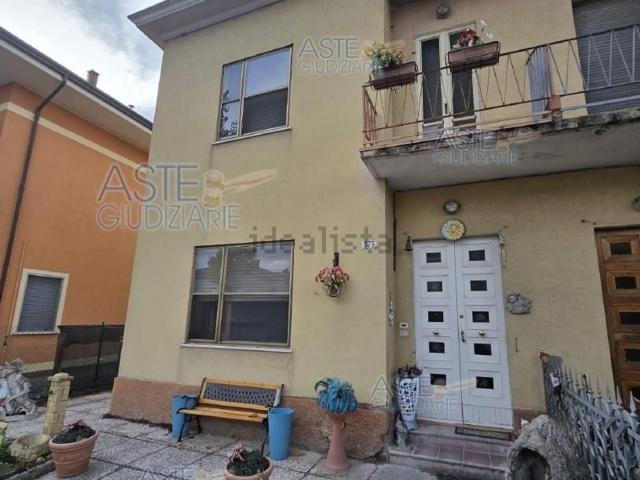 Appartamento in vendita di 201 m² in Via Marecchiese, 575