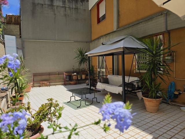 Appartamento in vendita di 201 m² in Contrada Avarna, 7